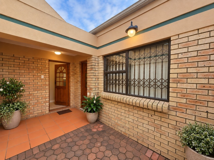 3 Bedroom Property for Sale in Heather Park Western Cape